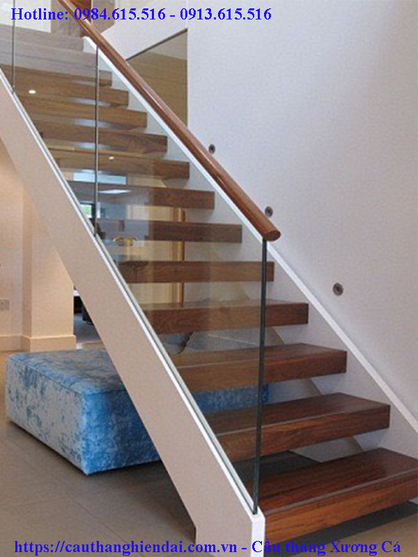 Cầu thang kính xương cá đẹp, báo giá cầu thang kính thi công tại Vĩnh Phúc, Bắc Giang