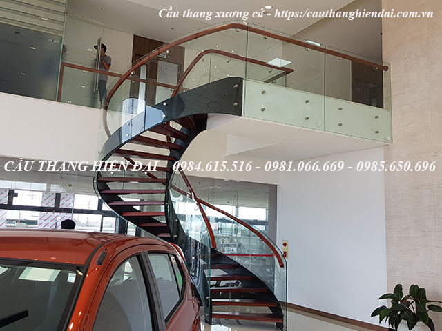 Cầu Thang Xương Cá Xoắn