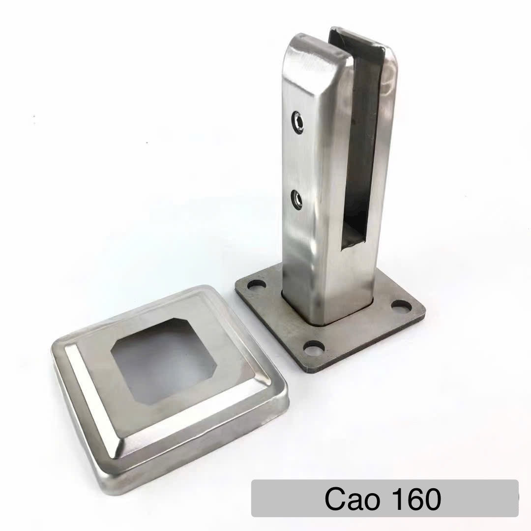 Trụ ngàm inox lắp đặt cầu thang kính