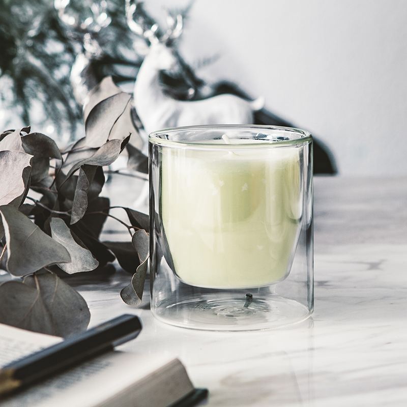 Organic elegant candle musk jasmine