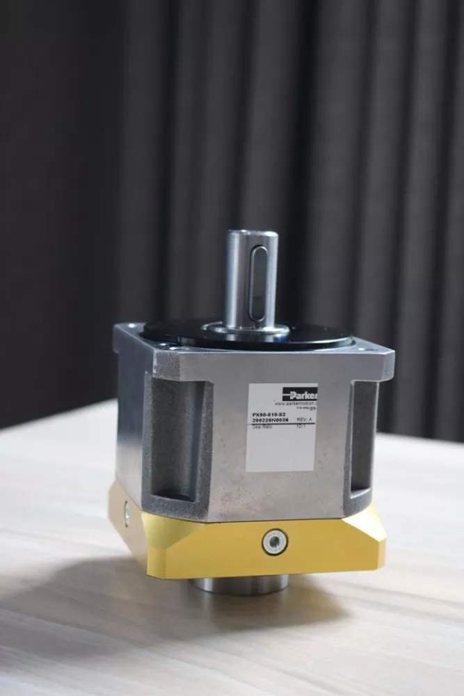 Hộp số giảm tốc Parker PX90-010-S2