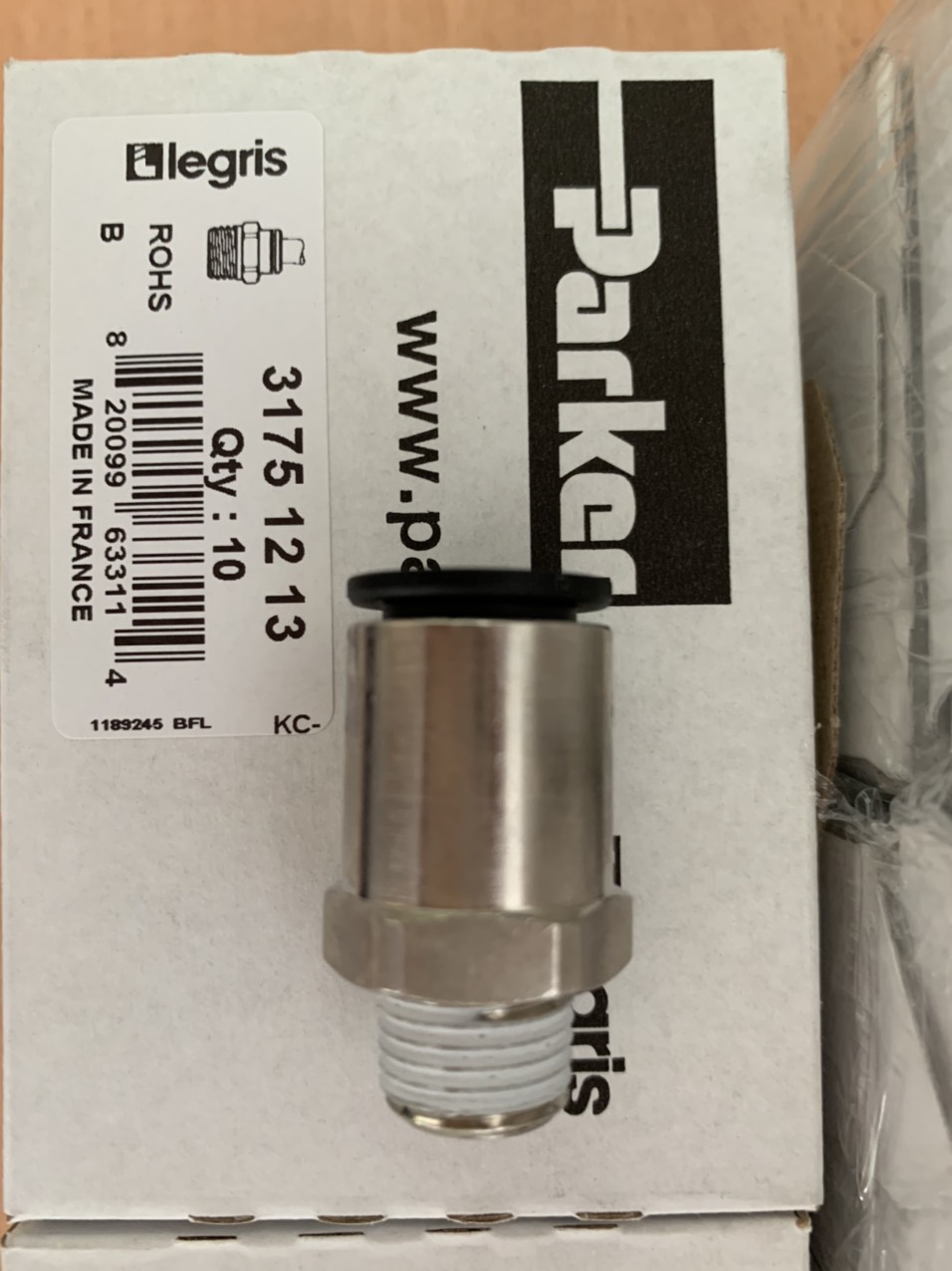 Đầu nối khí Parker Legris 3170 12 13