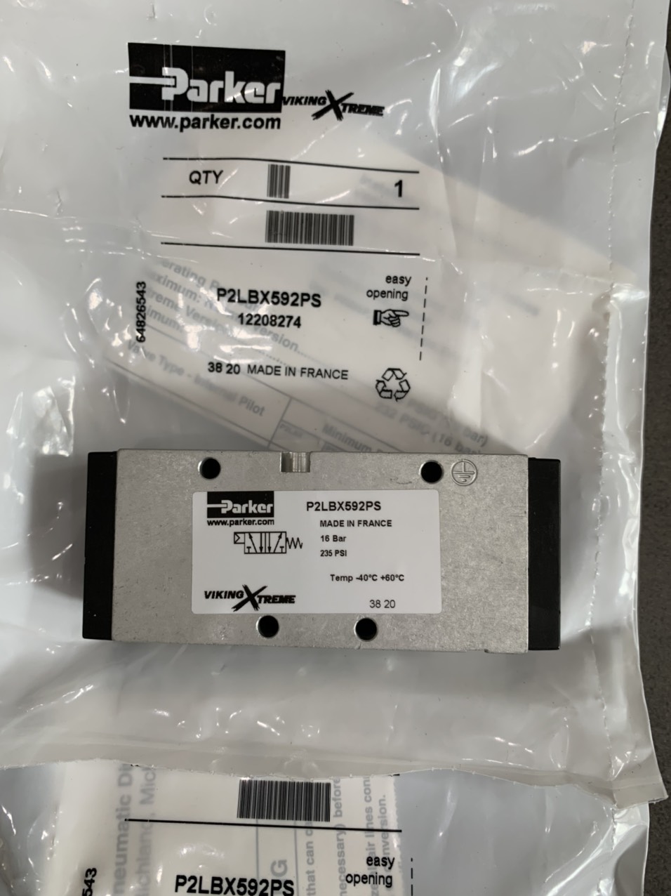 Van định hướng Parker, P2LBX592PS
