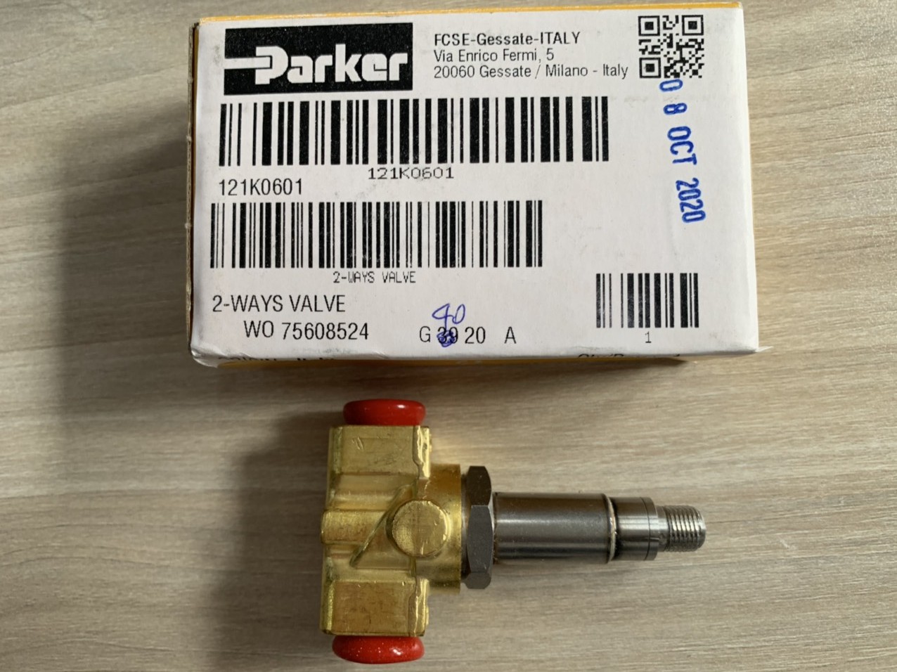 Van điện từ PARKER 121K0601