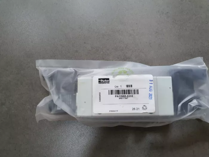 Van điện từ PA12680-0233
