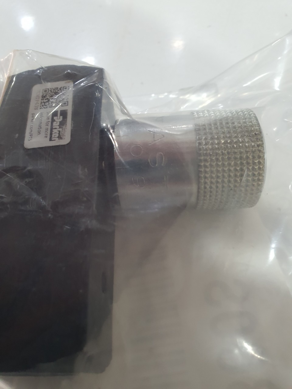 9F800S PARKER FLOW VALVE
