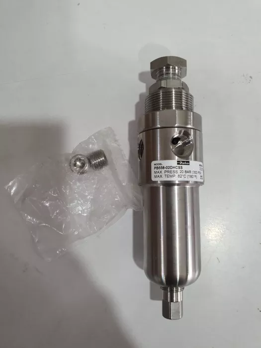 PB558-02DHCSS 1/4 SS INTEGRAL FILTER REGULATOR PARKER