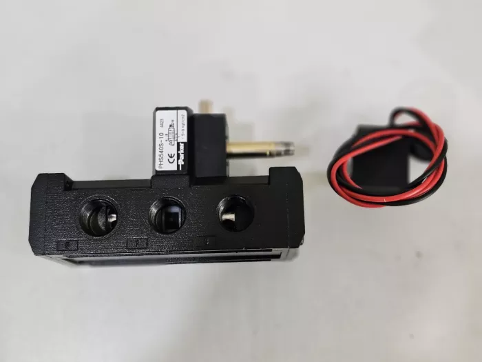 PHS540S-10-24V  D/FL/FL D PARKER SOLENOID