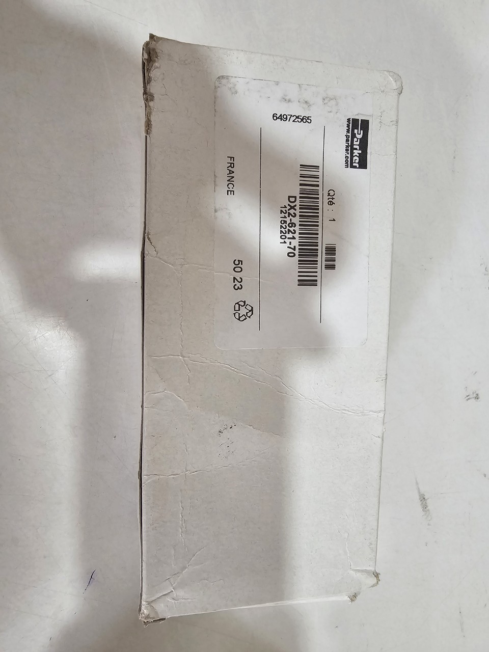 DX2-621-70 VALVE WO COIL