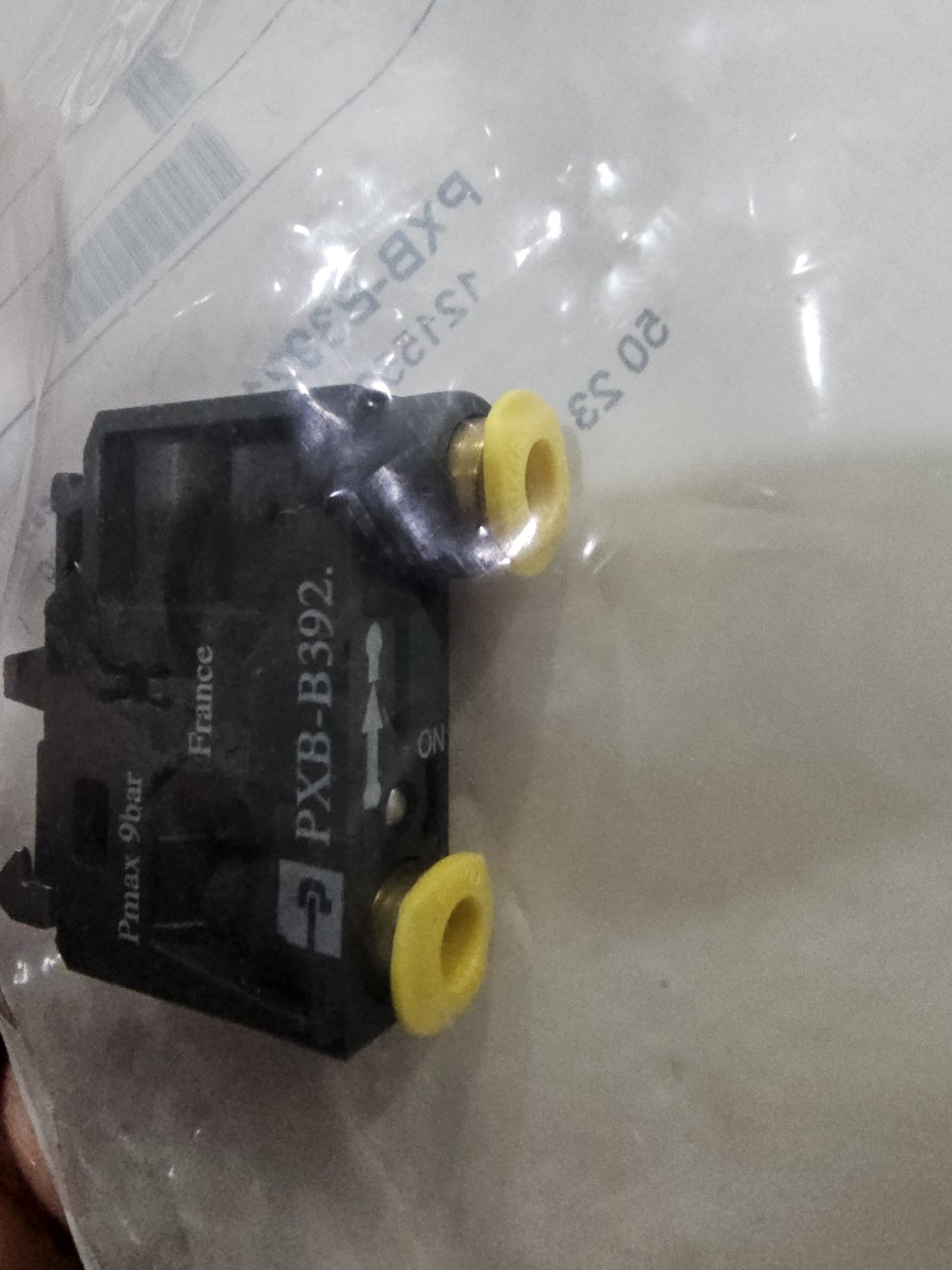 PXB-B3921 PARKER VALVE