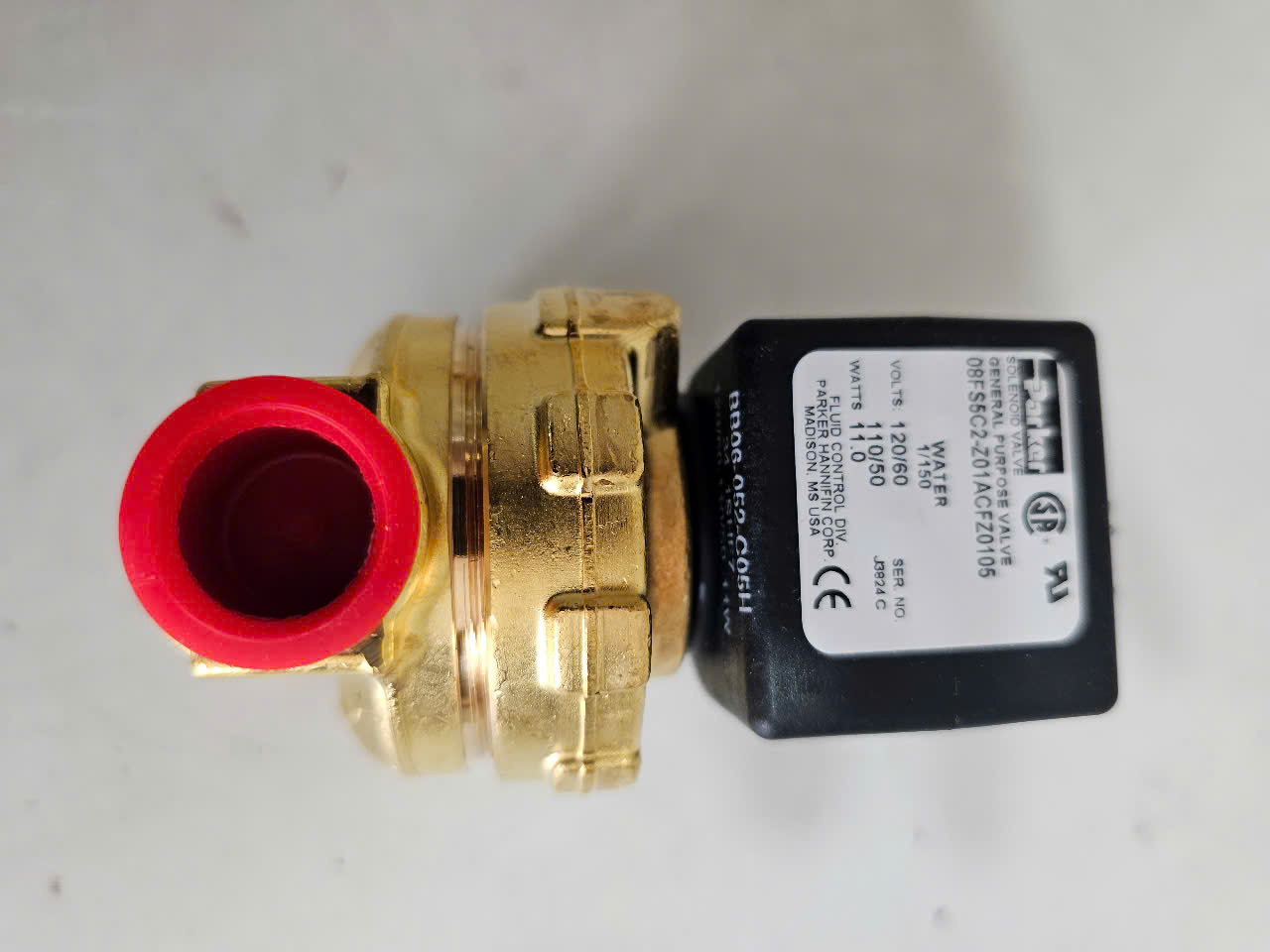 08FS5C2-Z01ACFZ0105, 120V/60Hz, 11 Watts GOLD RING