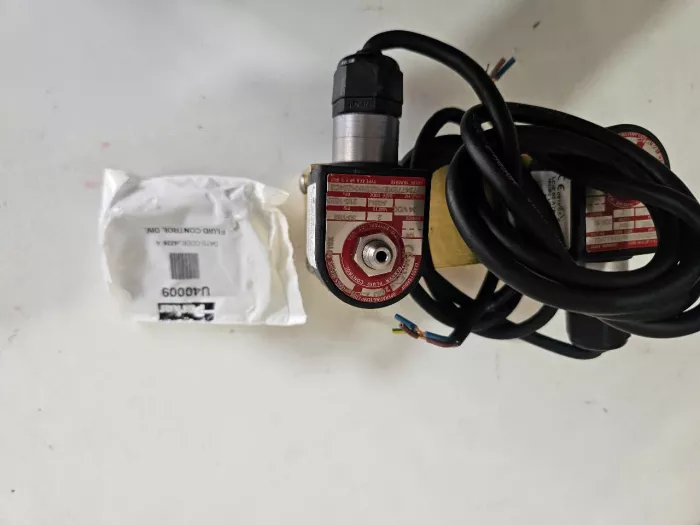 73477BKEPN00NKHZ04C2 4 WAY VALVE 24 VDC