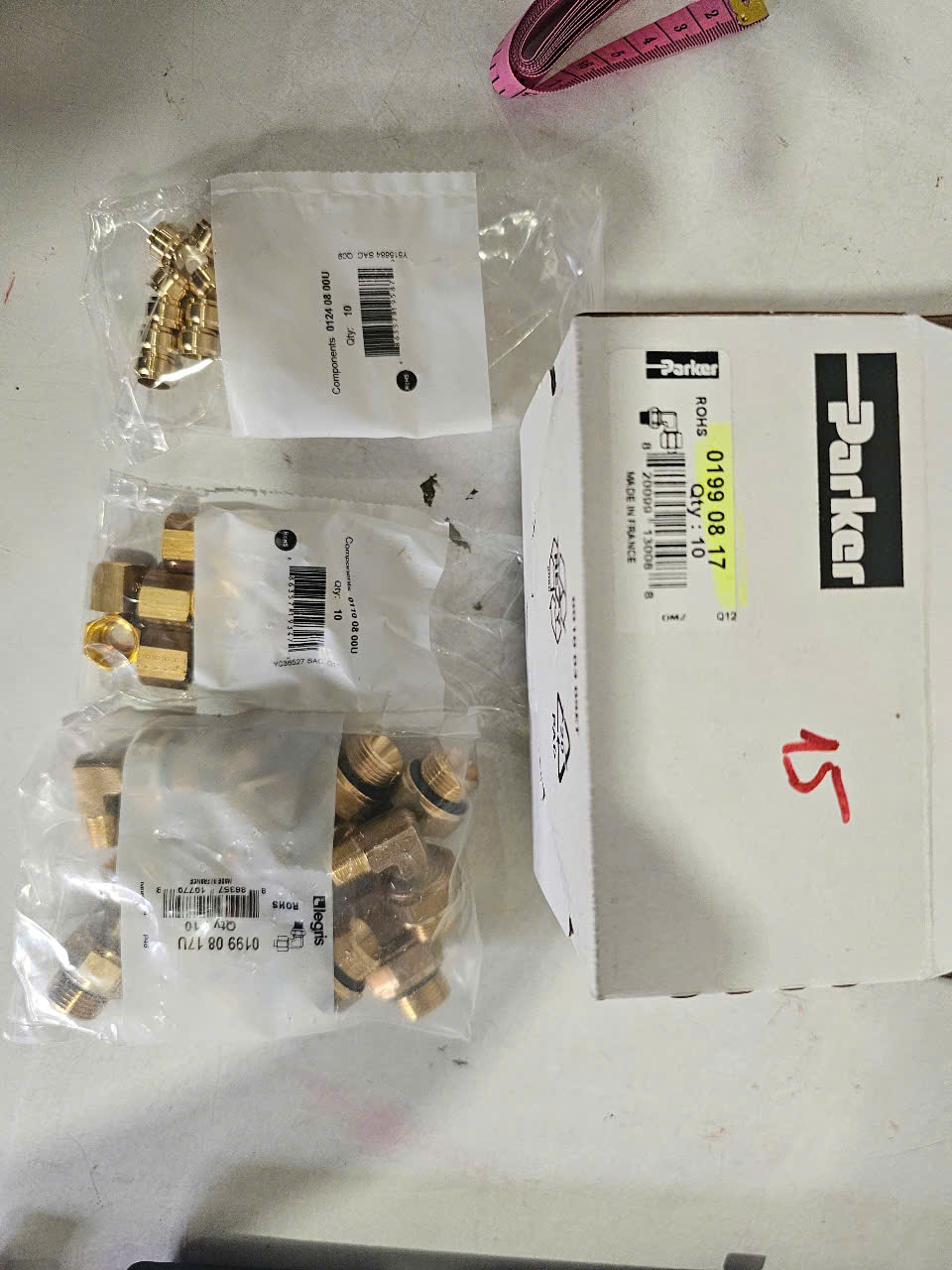 0199 08 17  BRASS FITTING PARKER LEGRIS BOX 10