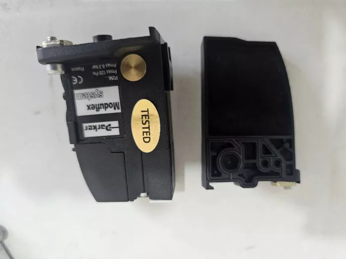 P2M2HXT01HEAD AND TAIL