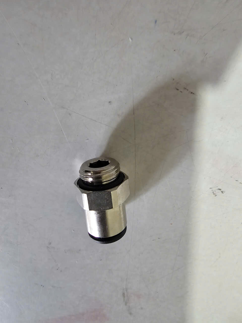 3101 06 13 stud fitiing 06 mm x 1/4 bspp legris