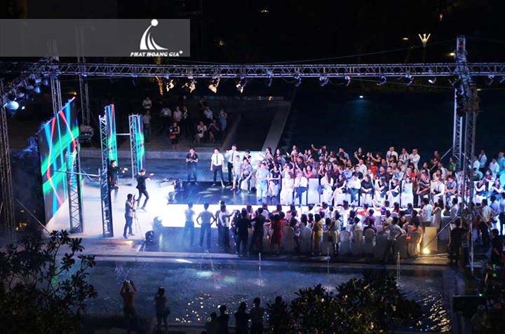 tổ chức liveshow ca nhạc