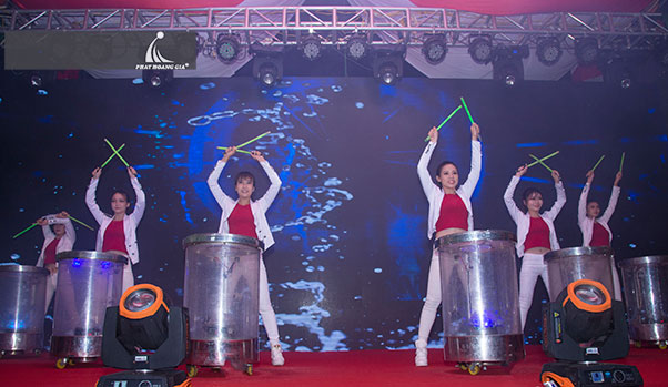 cung cấp vũ đoàn