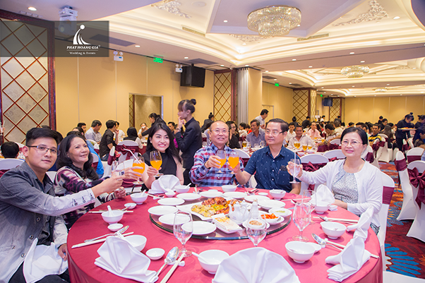 lễ kỉ niệm 12 năm thành lập abc