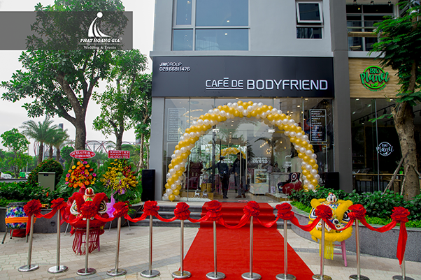 khai trương quán cafe bodyfriend
