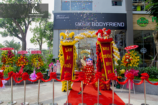 khai trương quán cafe bodyfriend