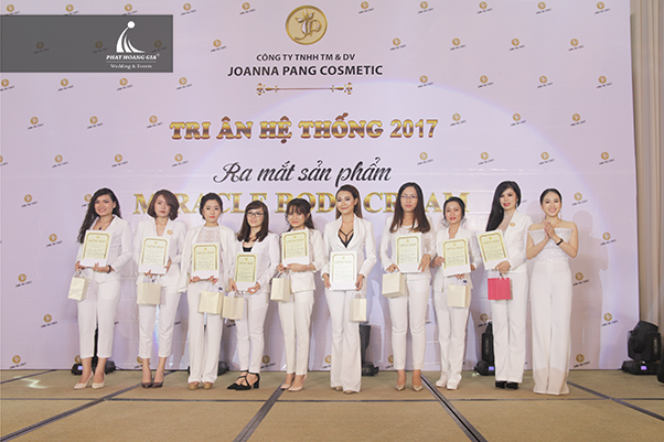 lễ tri ân hệ thống mỹ phẩm joanna pang