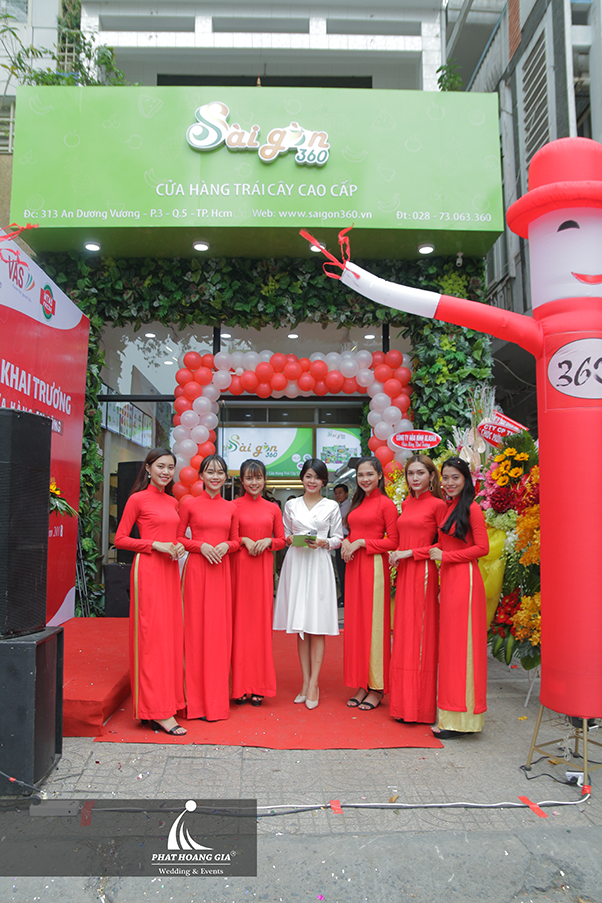 khai trương cửa hàng trái cây 360