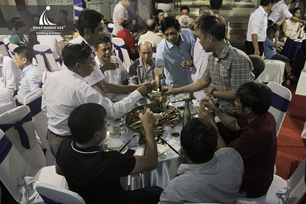 Tất niên công ty Thái Bình Dương