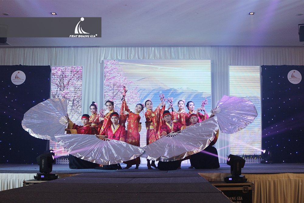 cung cấp vũ đoàn 11