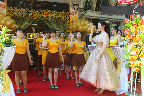 lễ khai trương Chi nhánh Himalaya Health 12