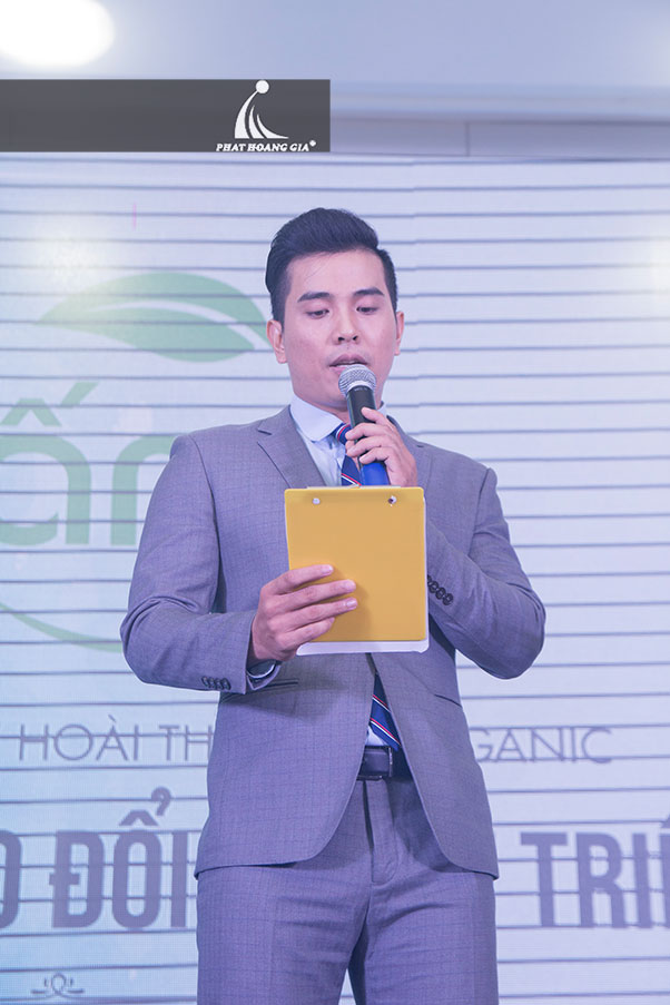 hội thảo công ty mỹ phẩm hoài thương organic 14