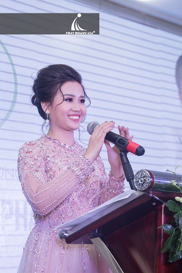 hội thảo công ty mỹ phẩm hoài thương organic 15