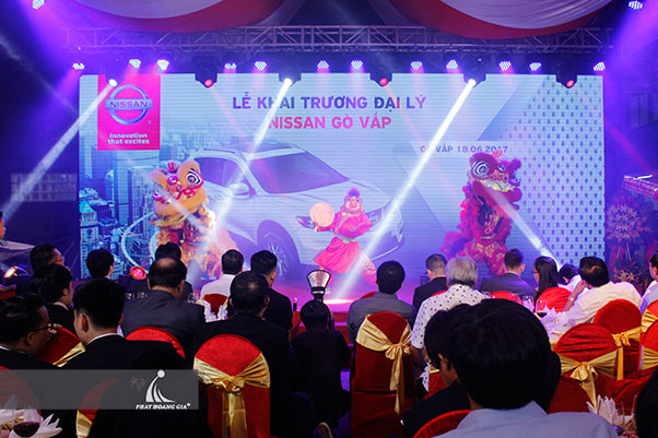 khai trương showroom nissan gò vấp 23