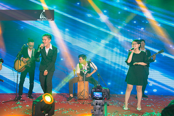 khai trương showroom nissan gò vấp 25