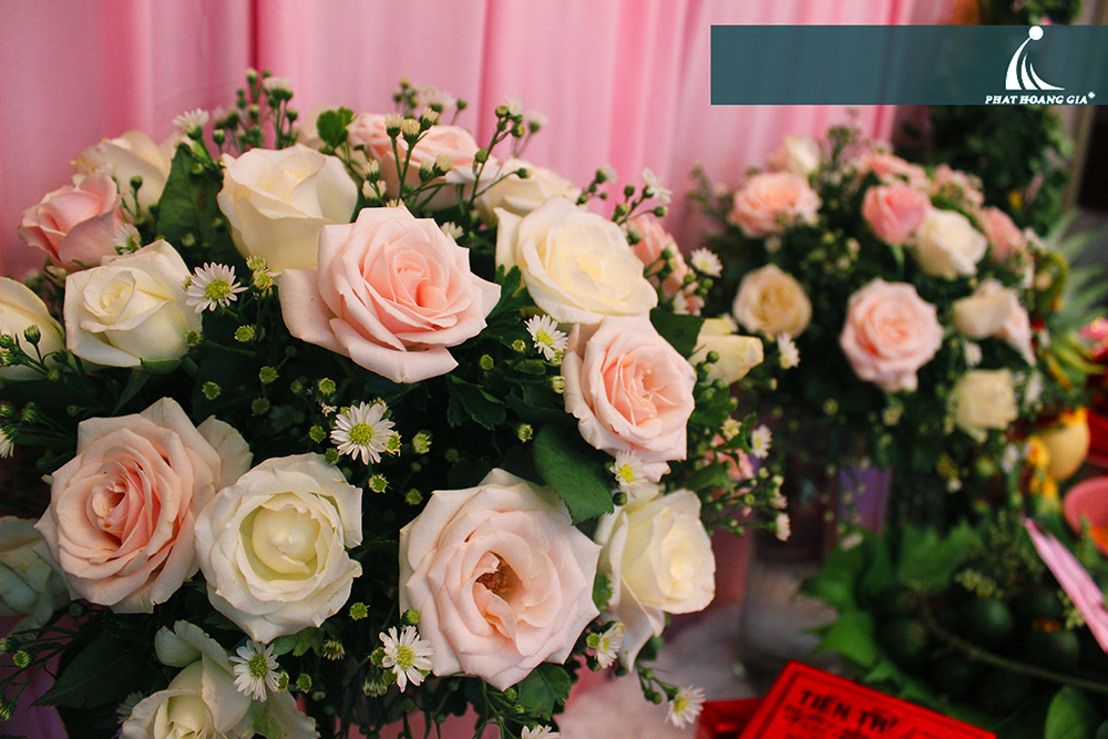 trang trí lễ gia tiên tông hồng 7