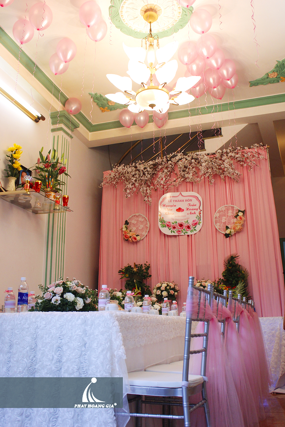 trang trí lễ gia tiên tông hồng 7