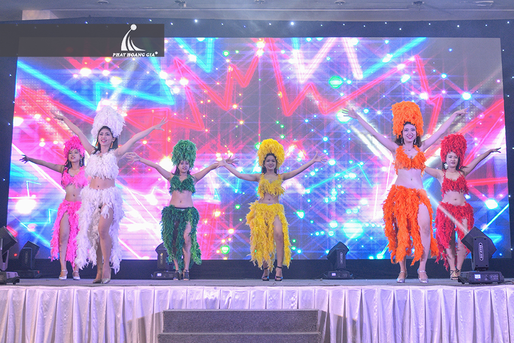 hội thảo ra mắt sản phẩm mới mỹ phẩm my miu 13