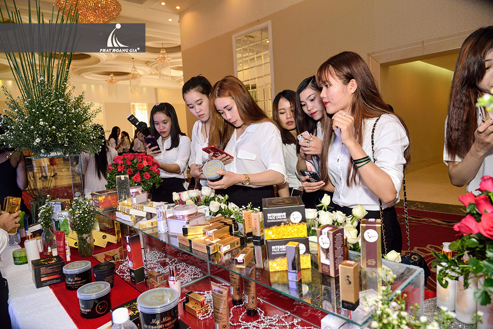 hội thảo ra mắt sản phẩm mới mỹ phẩm my miu 34