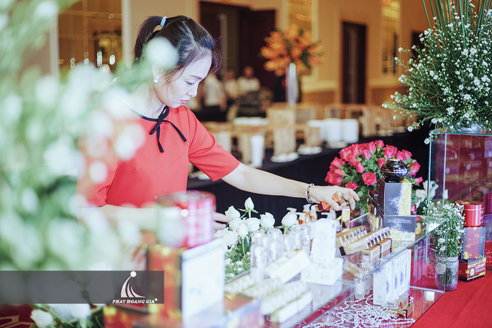 hội thảo ra mắt sản phẩm mới mỹ phẩm my miu 54