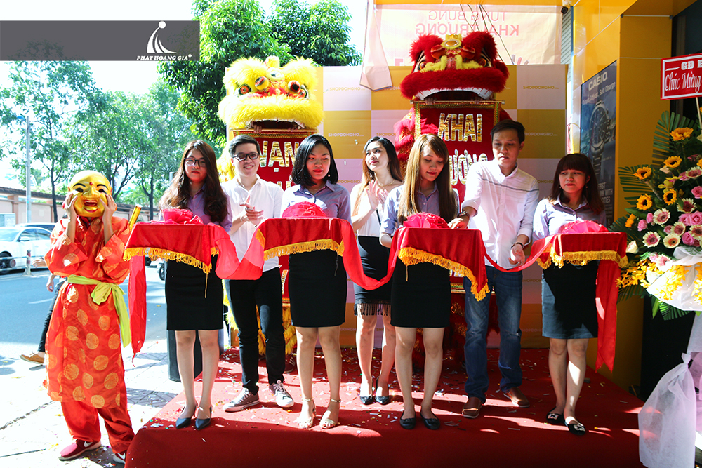 khai trương đồng hồ ctime 4