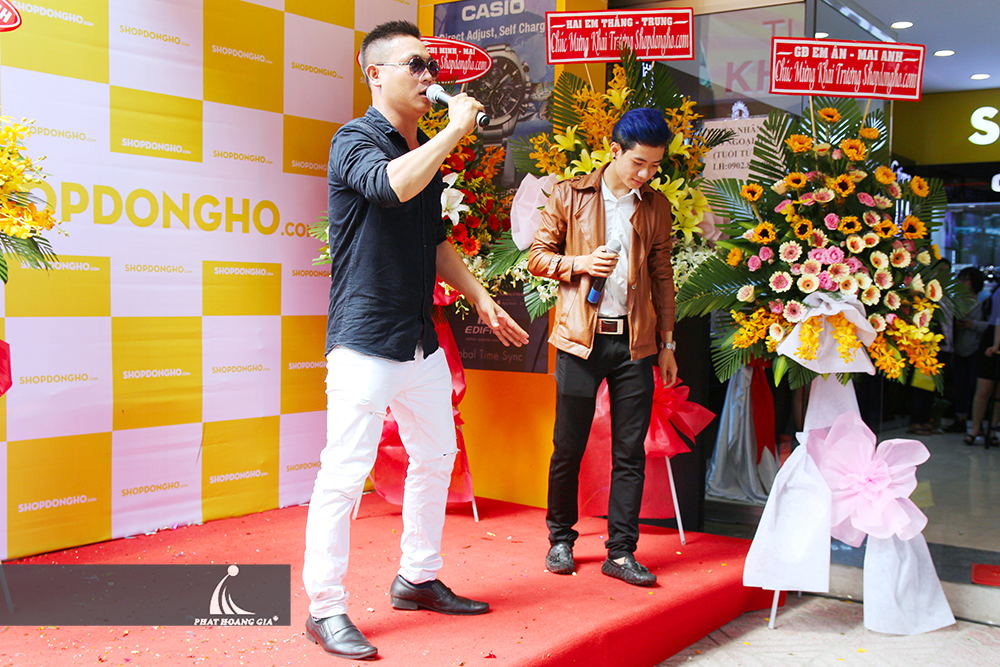 khai trương đồng hồ ctime 10