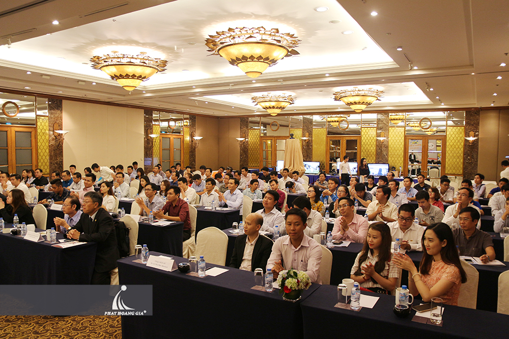 tổ chức hội thảo công ty aver 3