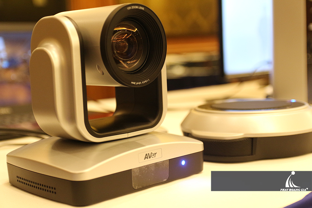 tổ chức hội thảo công ty aver 4