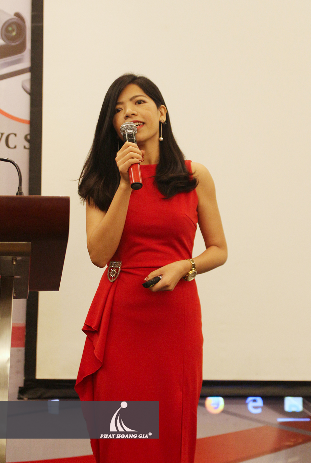 tổ chức hội thảo công ty aver 8