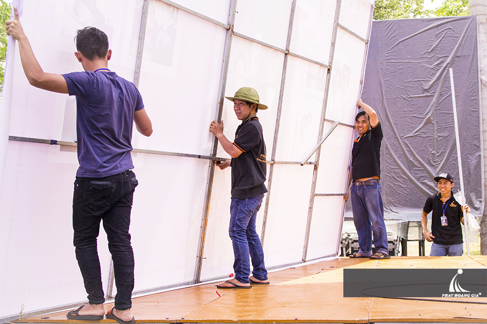 tổ chức tiệc cưới ngoài trời trọn gói 31