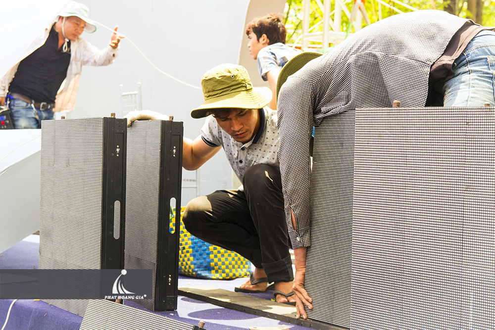 tổ chức tiệc cưới ngoài trời trọn gói 33