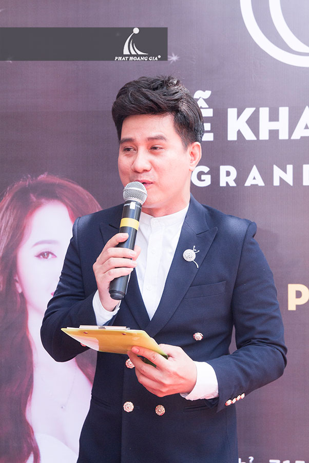 KHAI TRƯƠNG VĂN PHÒNG ĐẠI DIỆN MỸ PHẨM CC.WHITE 7