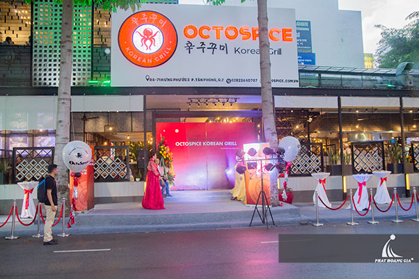 khai trương nhà hàng nướng Hàn Quốc 1