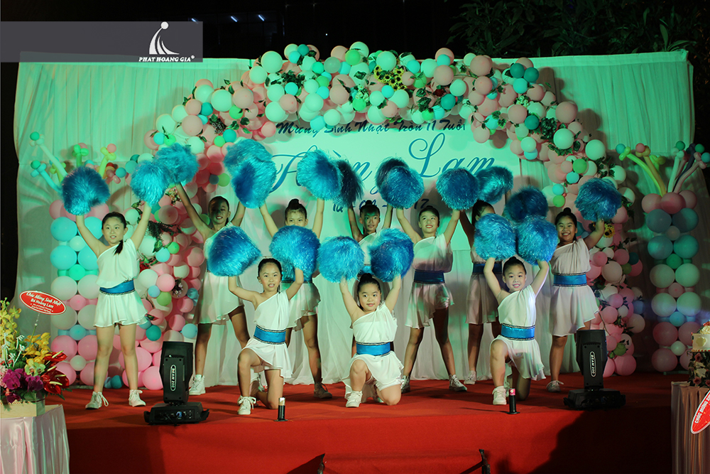 tiệc sinh nhật bé hoàng lam 14