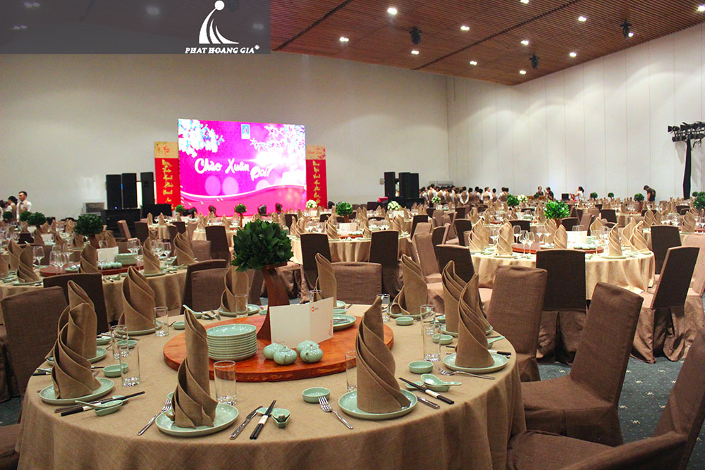 cung cấp dịch vụ đặt tiệc tại nhà 9