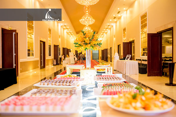 cung cấp tiệc tea break 01